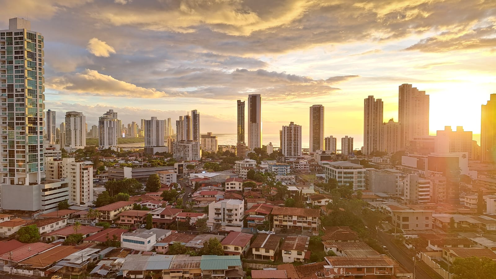 Mercado de Bienes Raíces en Panamá: Resumen (2024)
